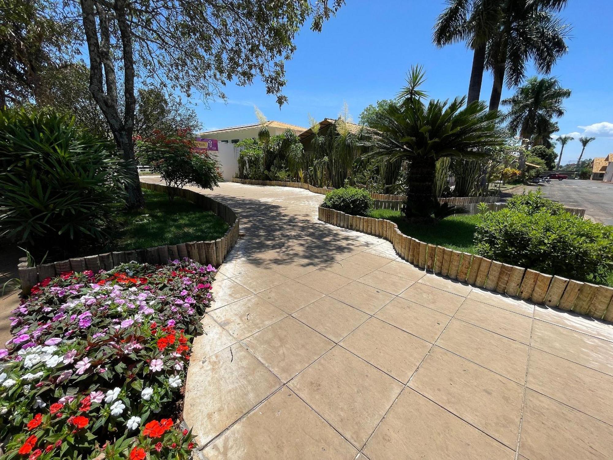 Di Roma Internacional Resort Apartamentos Para Temporada Caldas Novas Bagian luar foto