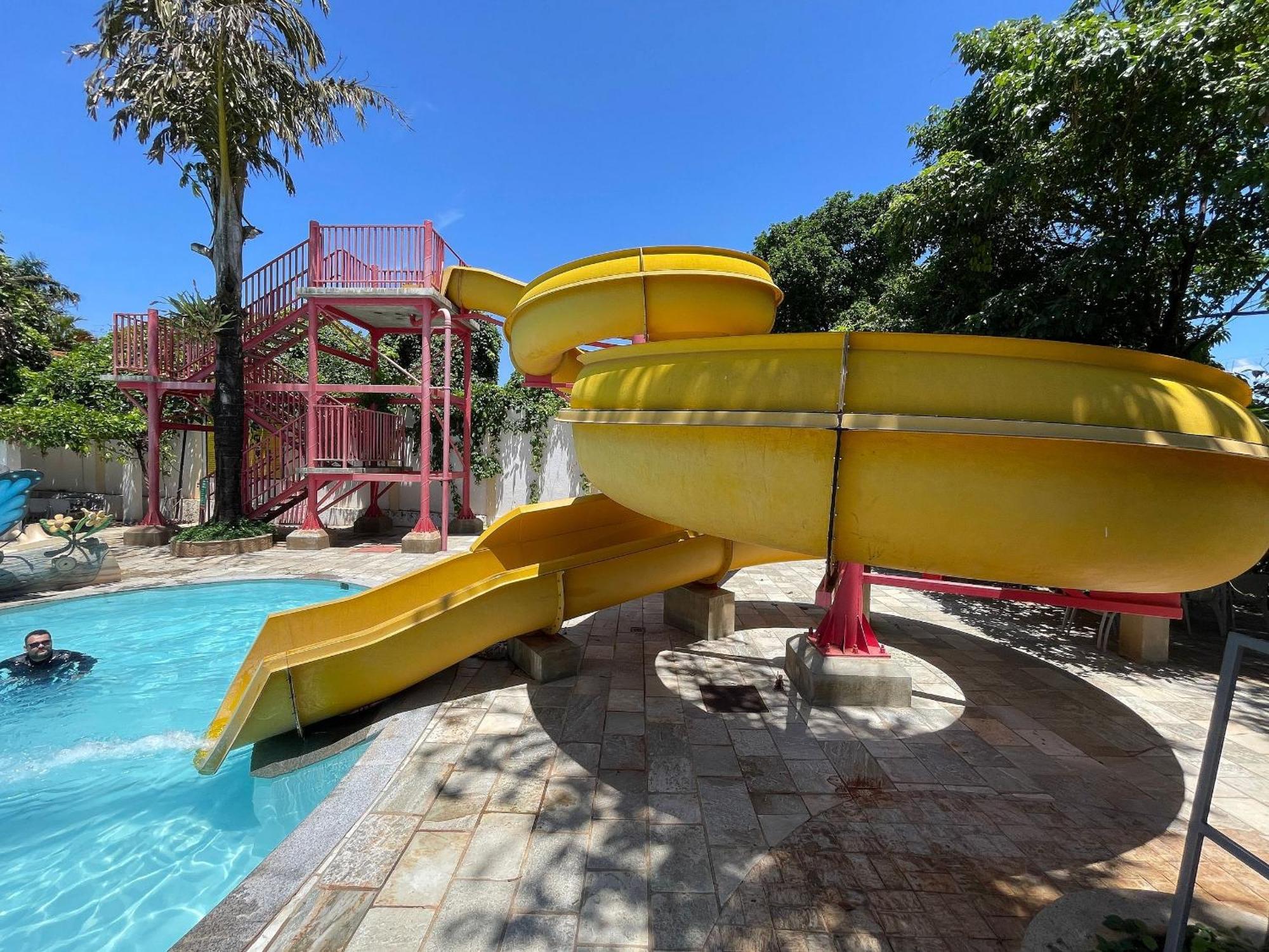 Di Roma Internacional Resort Apartamentos Para Temporada Caldas Novas Bagian luar foto